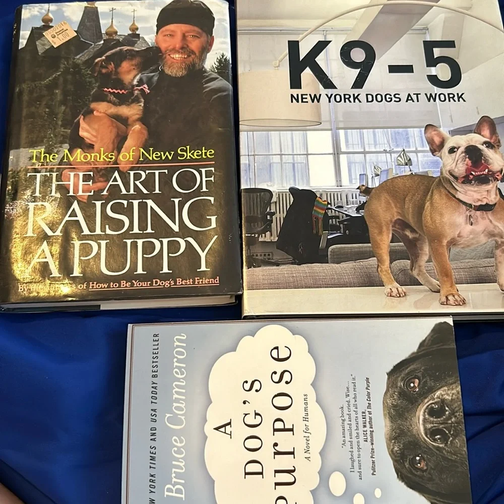 Dog book bundle - Picture 1 of 7